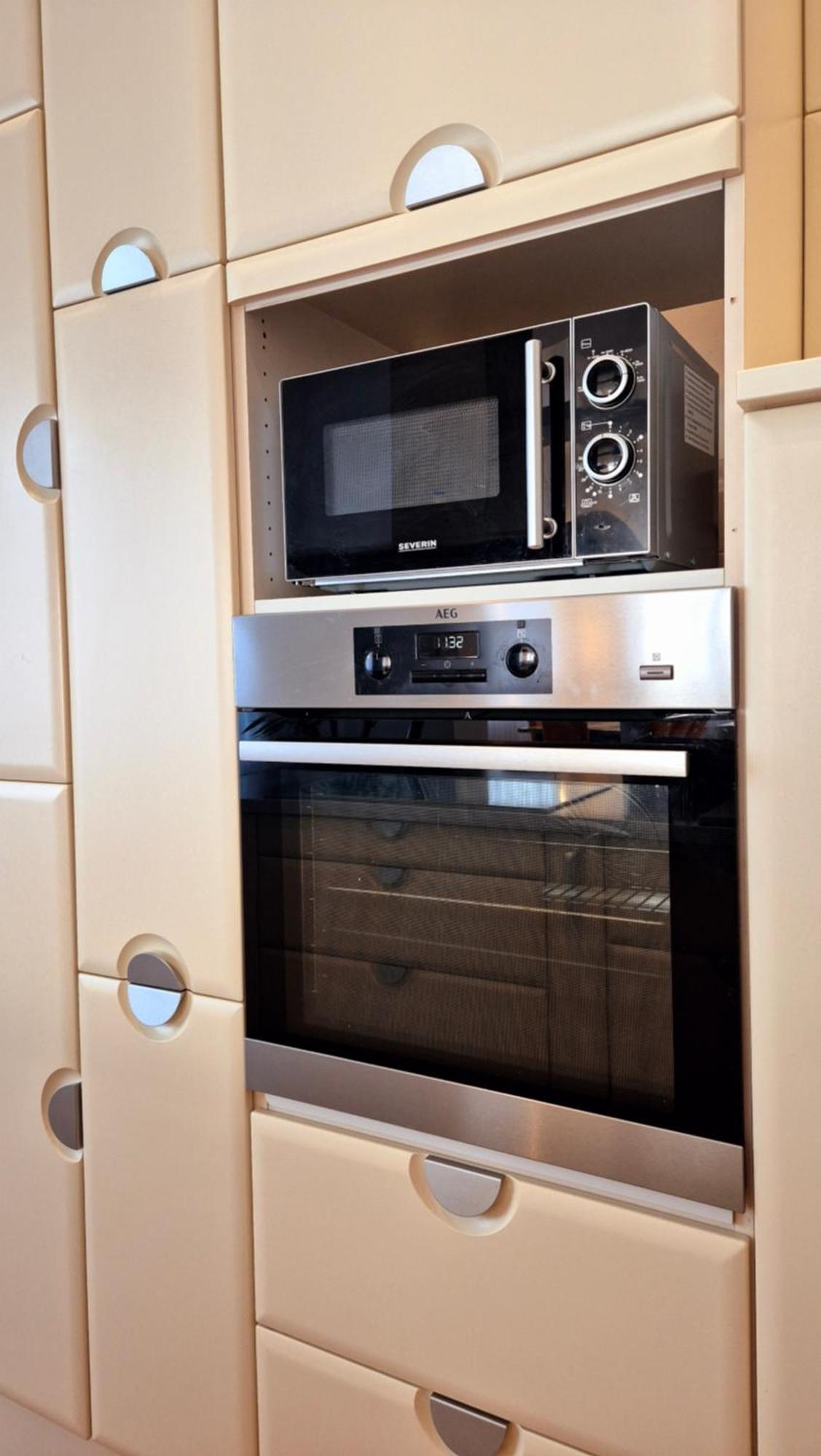 Sunny And Spacious Apartment Near City Centre Wien Exterior foto